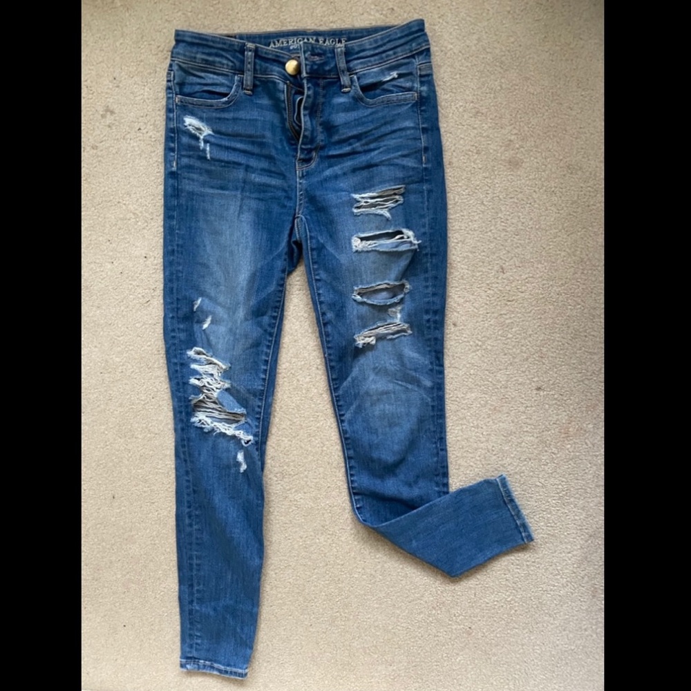 AE destroyed super stretchy skinny jeans